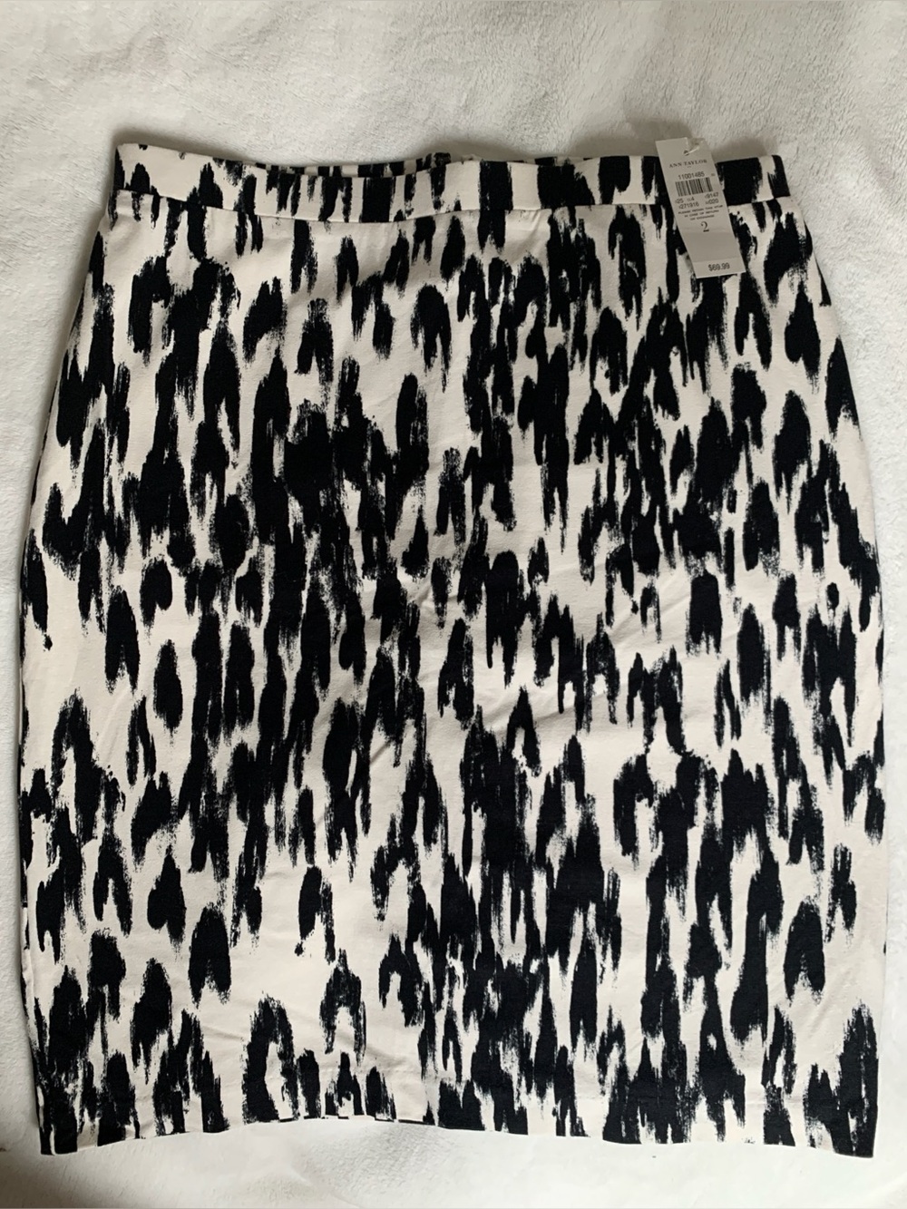 Ann Taylor Abstract Animal Print Pencil Skirt